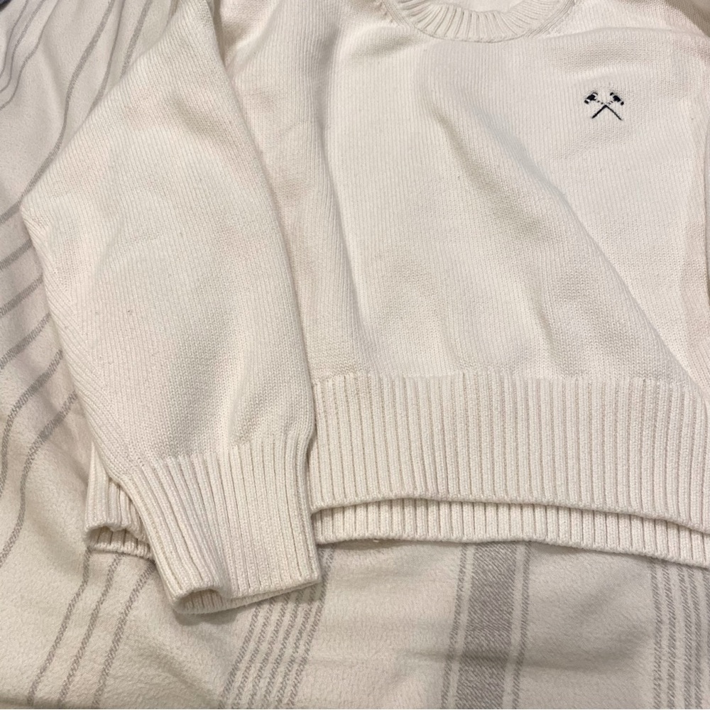 Quince Monogrammed 100% Organic Cotton Boyfriend Crew Sweater - Picture 4 of 5